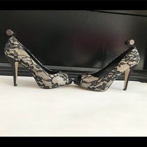 Lacy, floral heels